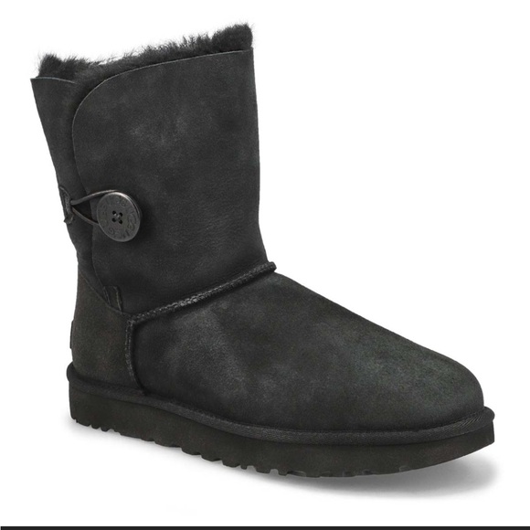 UGG Shoes - Ugg Bailey Button Short Boots, Black, 8M